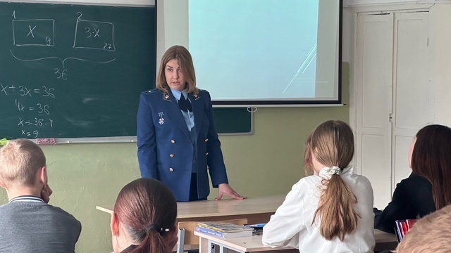 Профилактика курения вейпов и многое другое о чём рассказал помощник прокурора в г.Усолье-Сибирское.